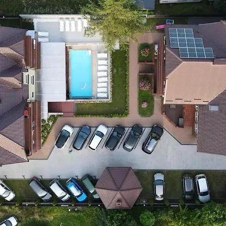 ホームステイ Antalya I *