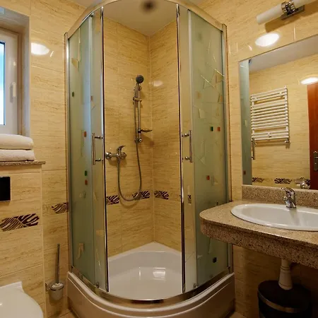 홈스테이 Antalya I *