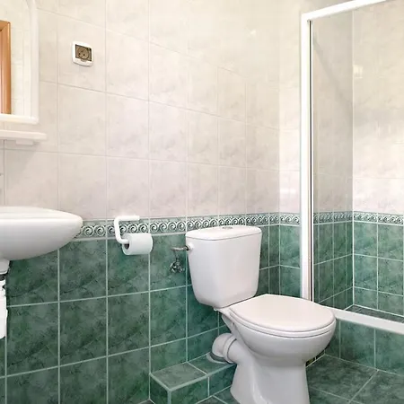 ホームステイ Antalya I